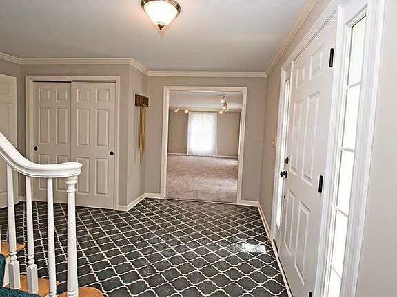 2nd image of 308 Hallsborough Dr