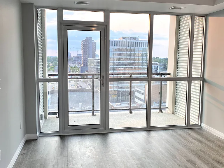 60 Charles St W #1110 — Photo 5