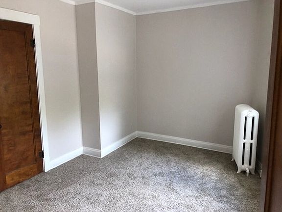 5th image of 8120 Lincoln Ave #0