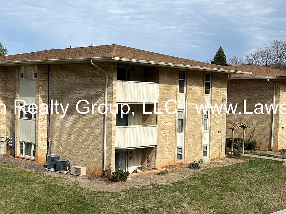 1st image of 5260 Crossbow Cir Unit 10E
