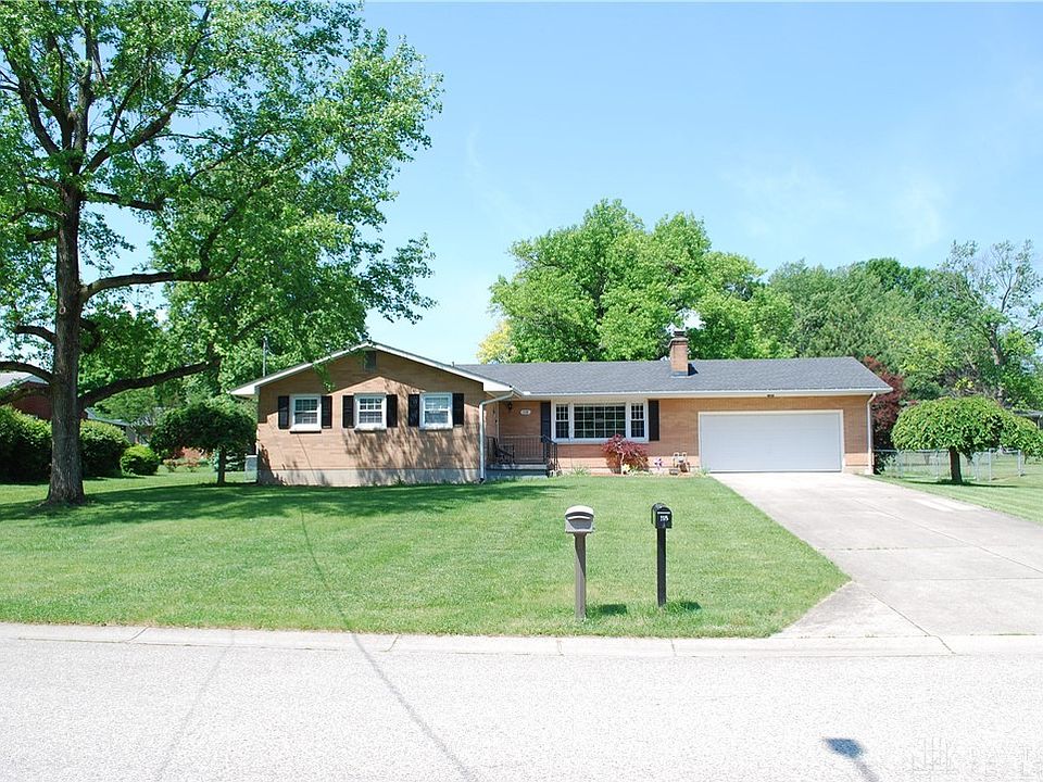 1st image of 118 Stolz Dr