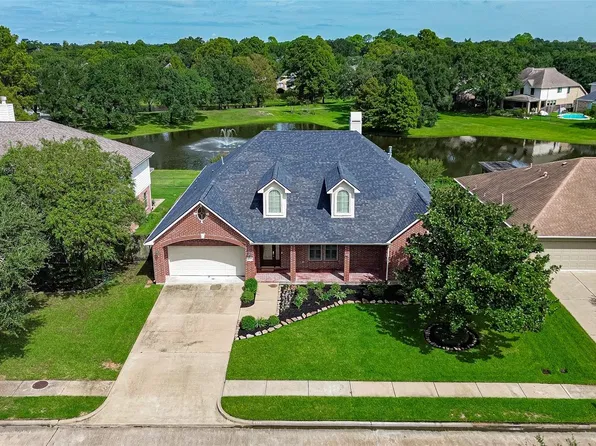 5956 Whispering Lakes Dr, Katy, TX 77493