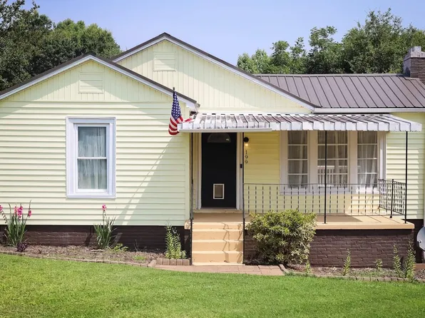 199 Heigh St, Ellenboro, NC 28040