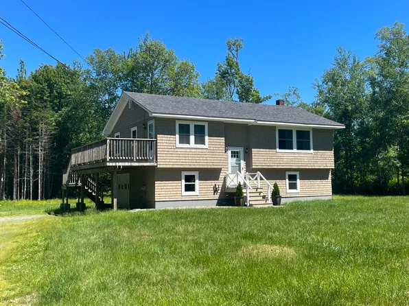 1730 Bayside Road, Trenton, ME 04605