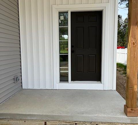 2nd image of 9400 Roland Dr