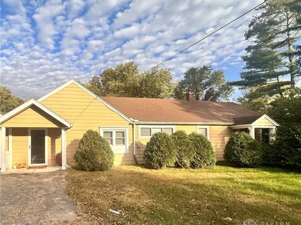 1606 Hanes Rd, Dayton, OH 45432