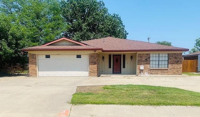 1st image of 624 Pear Ave