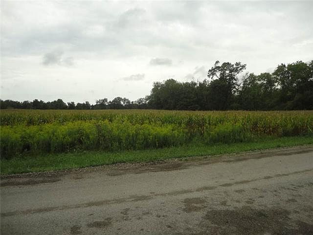 2nd image of 7281 Grubb Rd NE