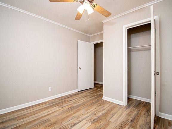 5th image of 1610 Parkway Dr