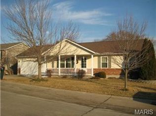 2120 Martina Dr, Washington, MO 63090