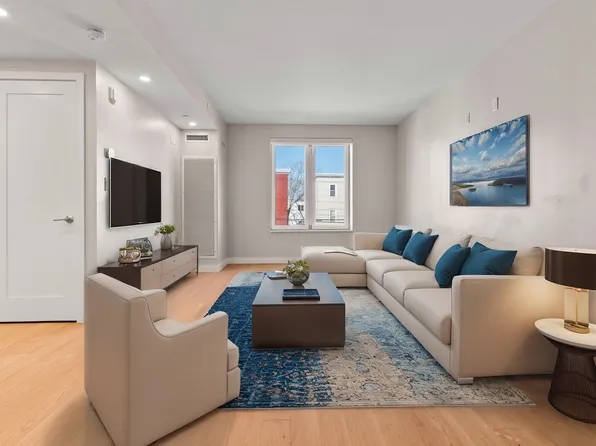 932 Broadway #213, Chelsea, MA 02150