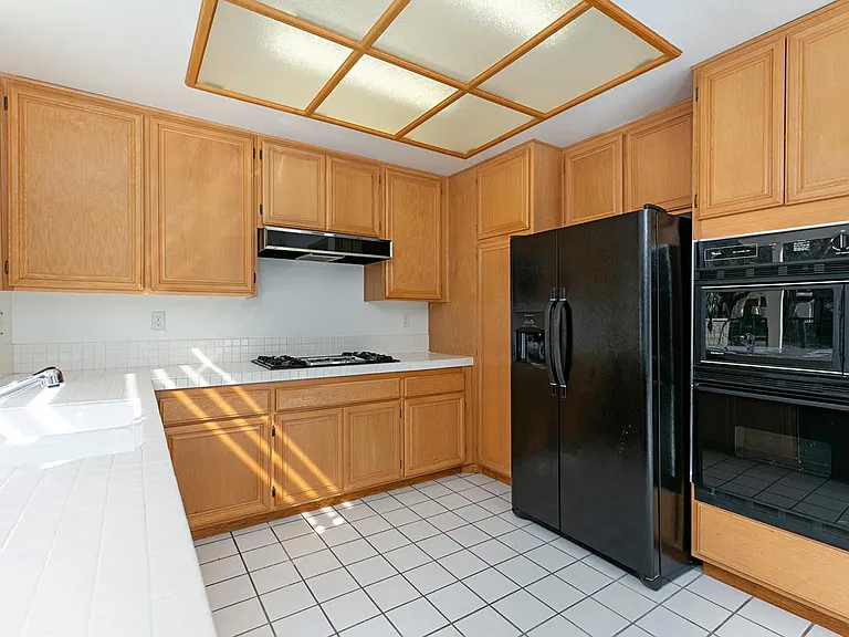 132 Matisse Cir — Photo 17