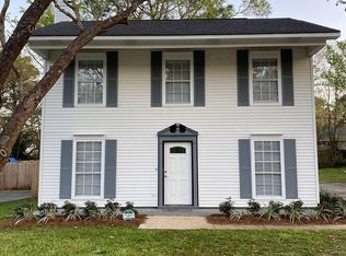 6616 Autumn Ridge Dr, Mobile, AL 36695