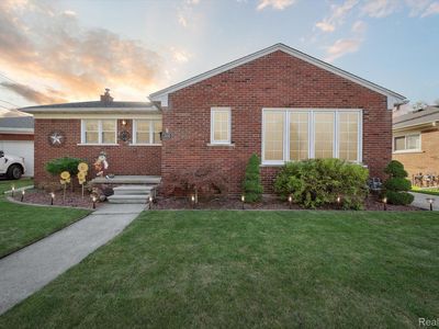 3350 Syckelmoore St, Trenton, MI, 48183