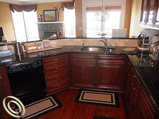 5th image of 25950 Island Lake Dr