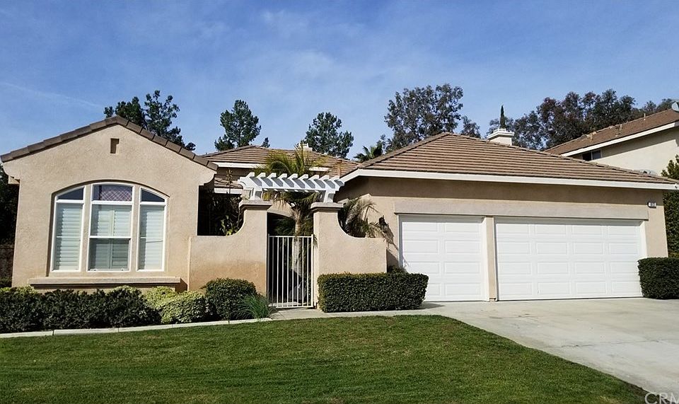 1st image of 612 Wellesley Dr