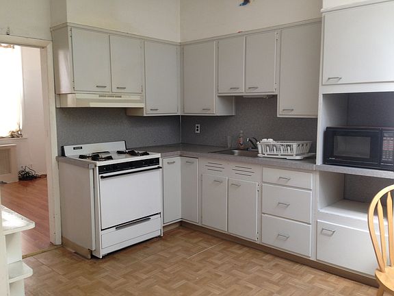 4th image of 1218 McKean St #2F
