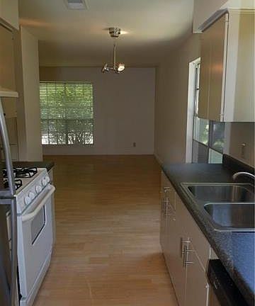 5th image of 8008 Pinedale Cv #A