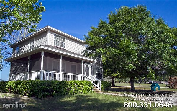 36441 Leslye Avenue Exterior 2