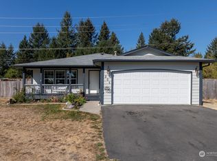 204 Seattle St E, Rainier, WA 98576