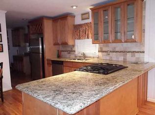 3559 Rolling Green Rdg SW, Atlanta, GA 30331