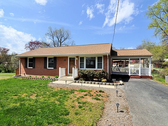 3rd image of 738 Shalon Cir