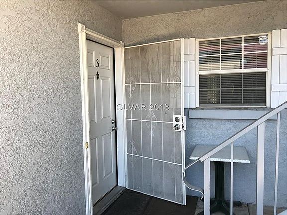2nd image of 3823 S Maryland Pkwy Unit M3