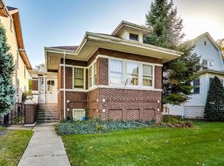 3929 W Eddy St, Chicago, IL 60618