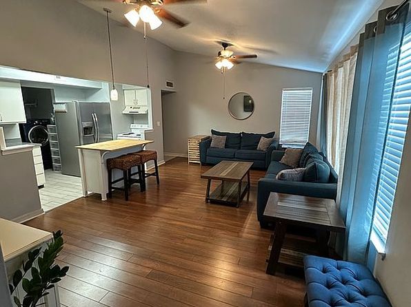 2601 SW Archer Rd APT 318