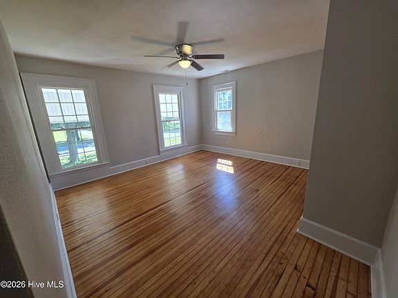 4th image of 107 N Broad Street