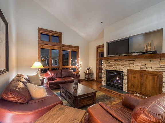 5th image of 42 Snowflake Dr #601