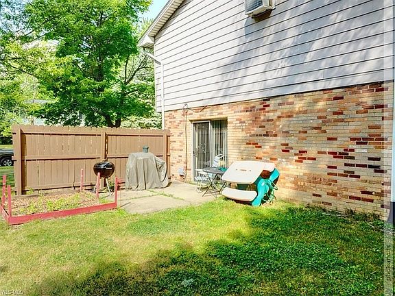 4th image of 4727 Maple Spur Dr #4731