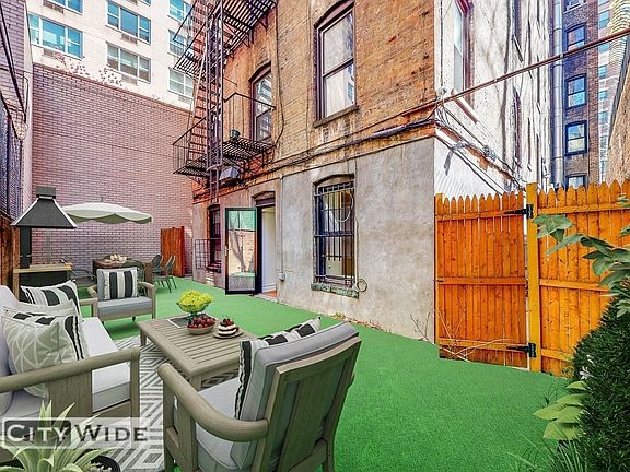 3rd image of 443 E 88th St APT 1B