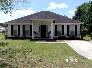 109 Fox Hound Ln, Leesburg, GA 31763