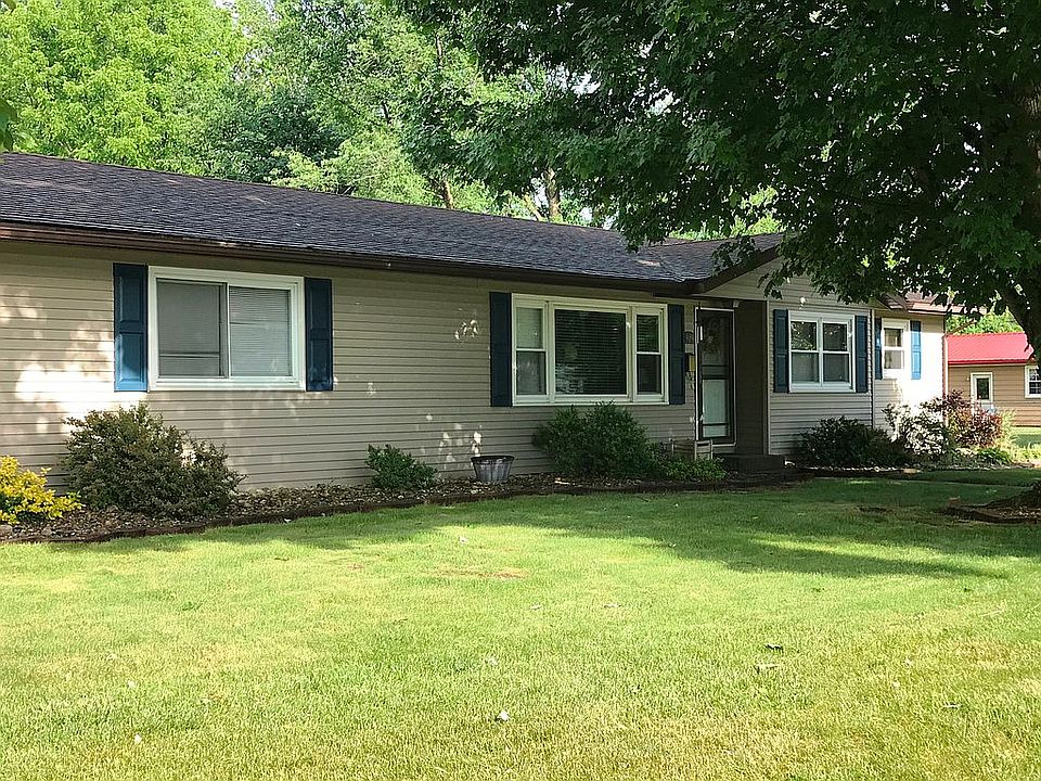 1st image of 909 Meadowlane Dr
