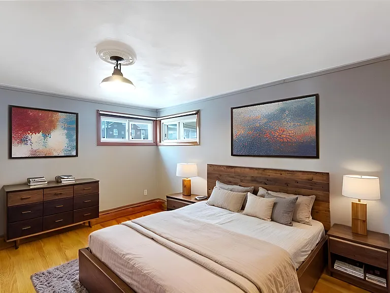 61 Montmorenci Ave — Photo 16