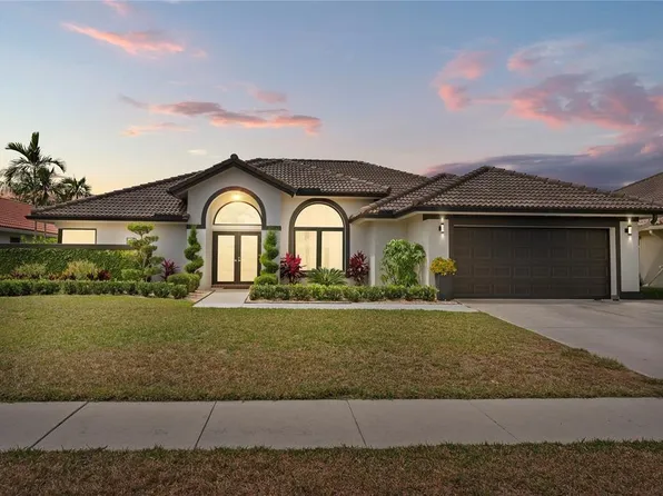 20368 Hacienda Court, Boca Raton, FL 33498