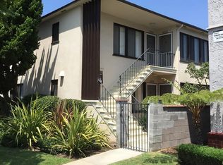 7047 1/2 W Manchester Ave #2, Los Angeles, CA 90045