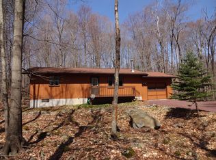 155 Big Bass Dr, Clifton Twp, PA 18424