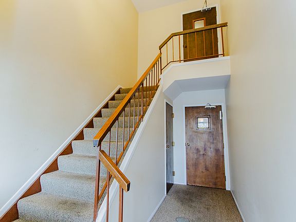 5th image of 1850 W Surrey Park Ln Unit 2D