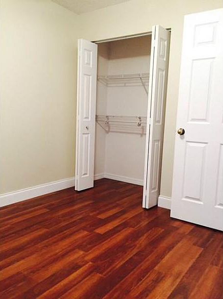 2nd image of 1467 SW 48th Ter