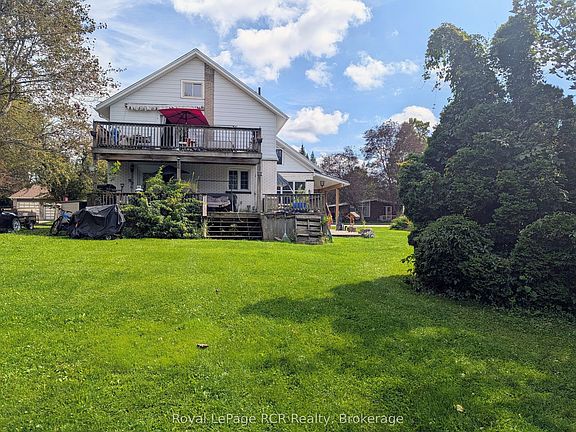 4th image of 376 George St E