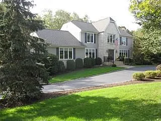4 Darnay Rd photo 1