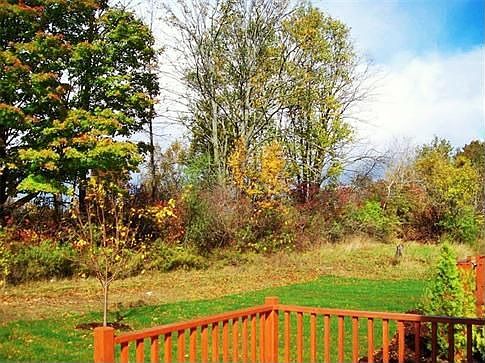 2nd image of 9197 Hidden Blossom Ln