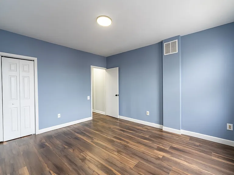 611 Oldham St — Photo 15