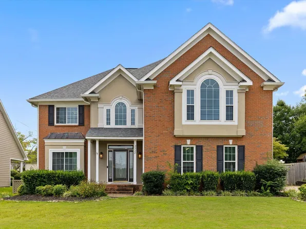 2328 Laurelton Creek Ln, Chattanooga, TN 37421
