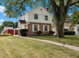 2423 S 60th STREET, West Allis, WI 53219