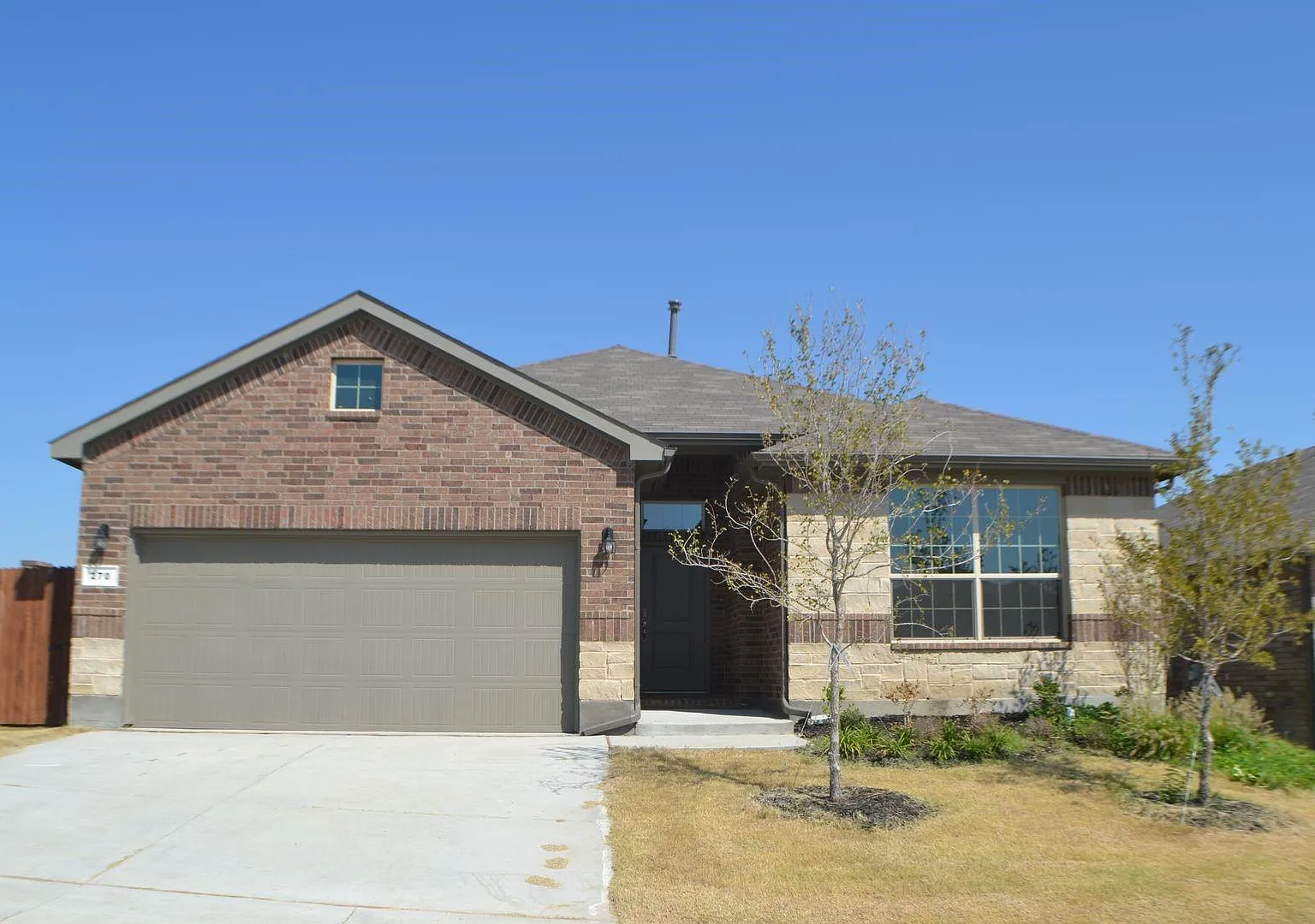 4 bed, 2189 sqft, $2,550 — Photo 1
