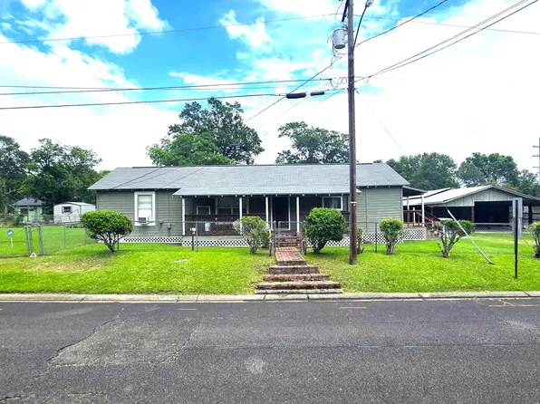 617 Vine St, Deridder, LA 70634