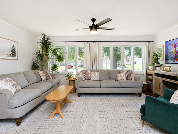 5th image of 2510 NW 5th St